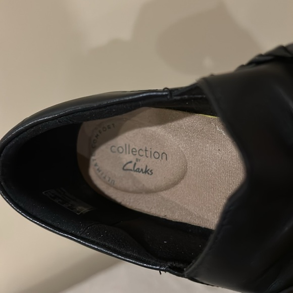 Clarks Collection Black slip on loafers flats 8.5 - Picture 4 of 5